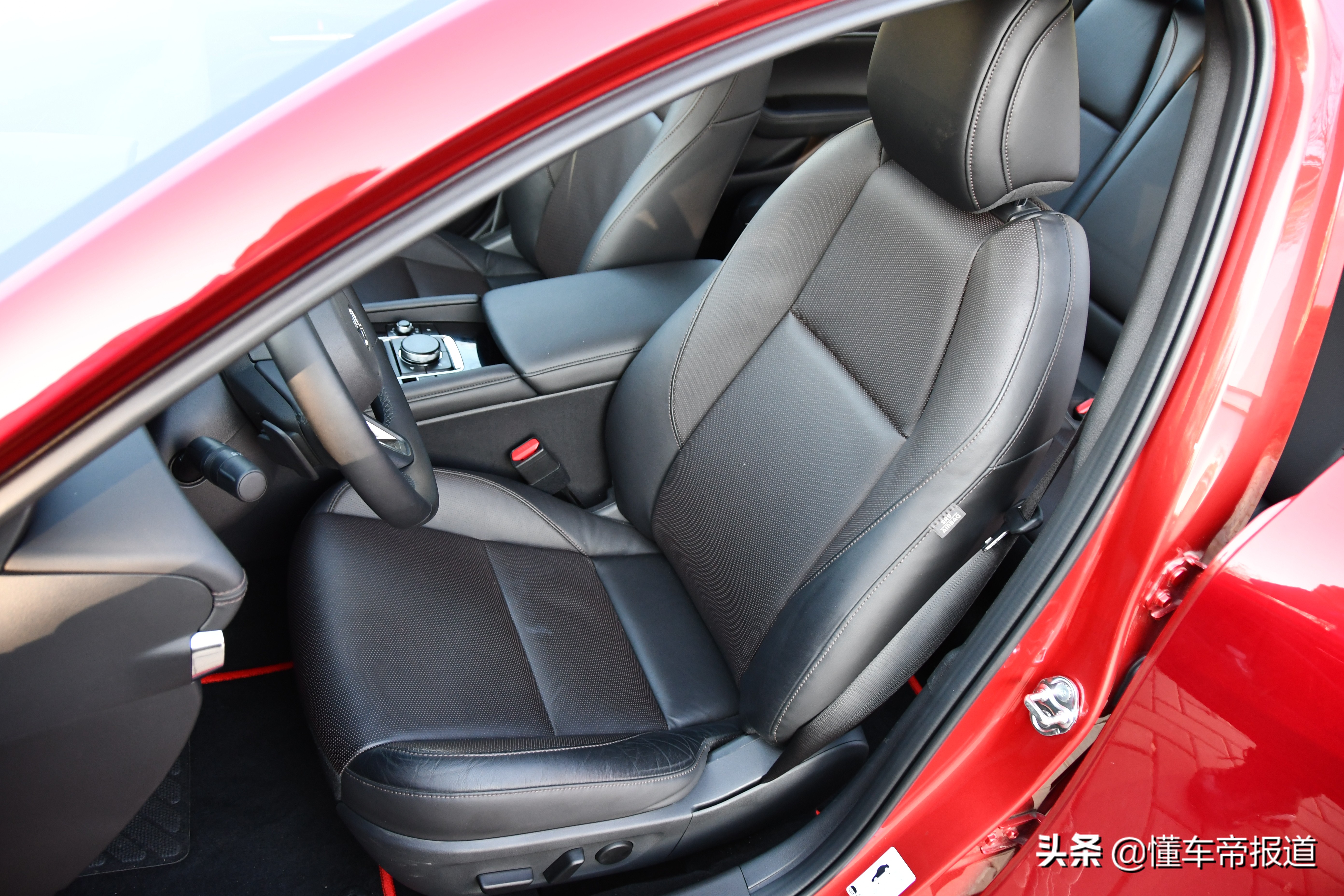 次世代的进化 试驾新一代马自达3 昂克赛拉2.0L