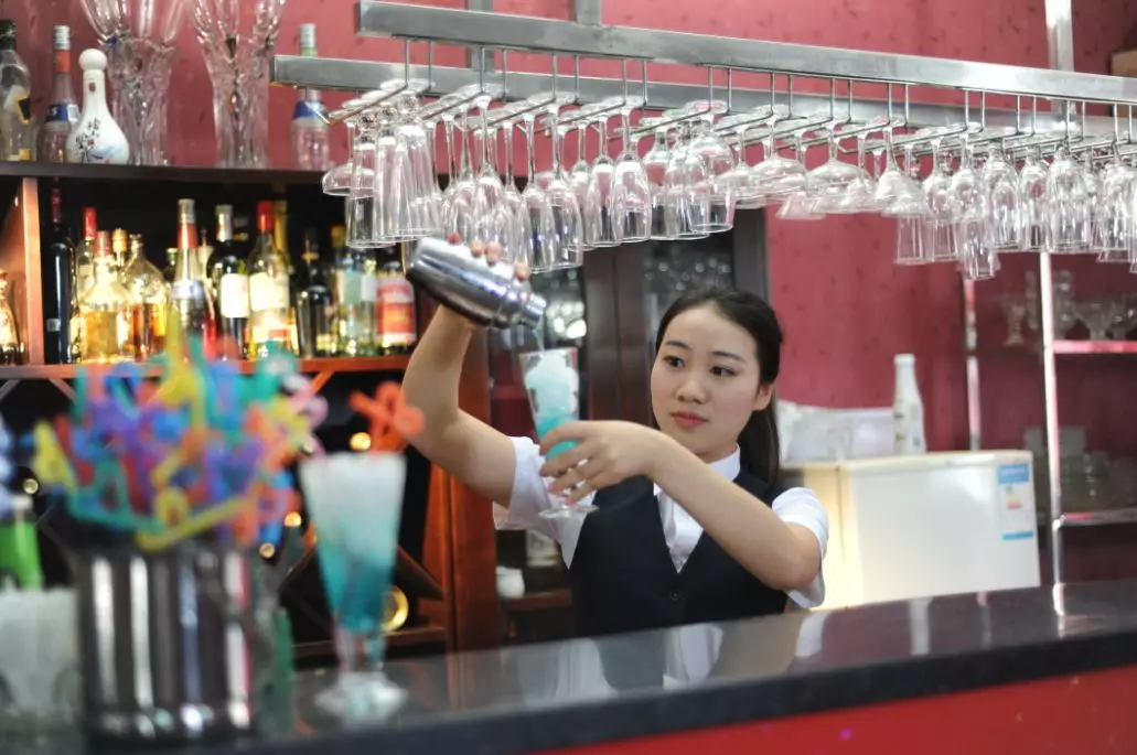 乐山有一所综合性大学，各地区县医院是实习单位，今年高职单招