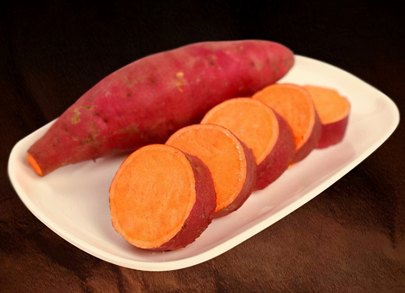 西瓜红红薯（优质红薯品种推荐比商薯19还好吃的红薯）