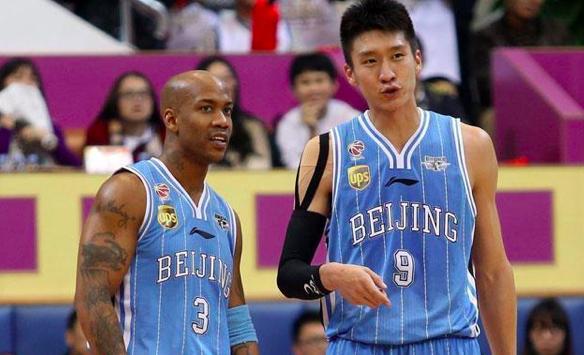 孙锐在cba哪个队（CBA最悬殊德比？首钢让四首发仍全面吊打，马布里急得情绪失控）