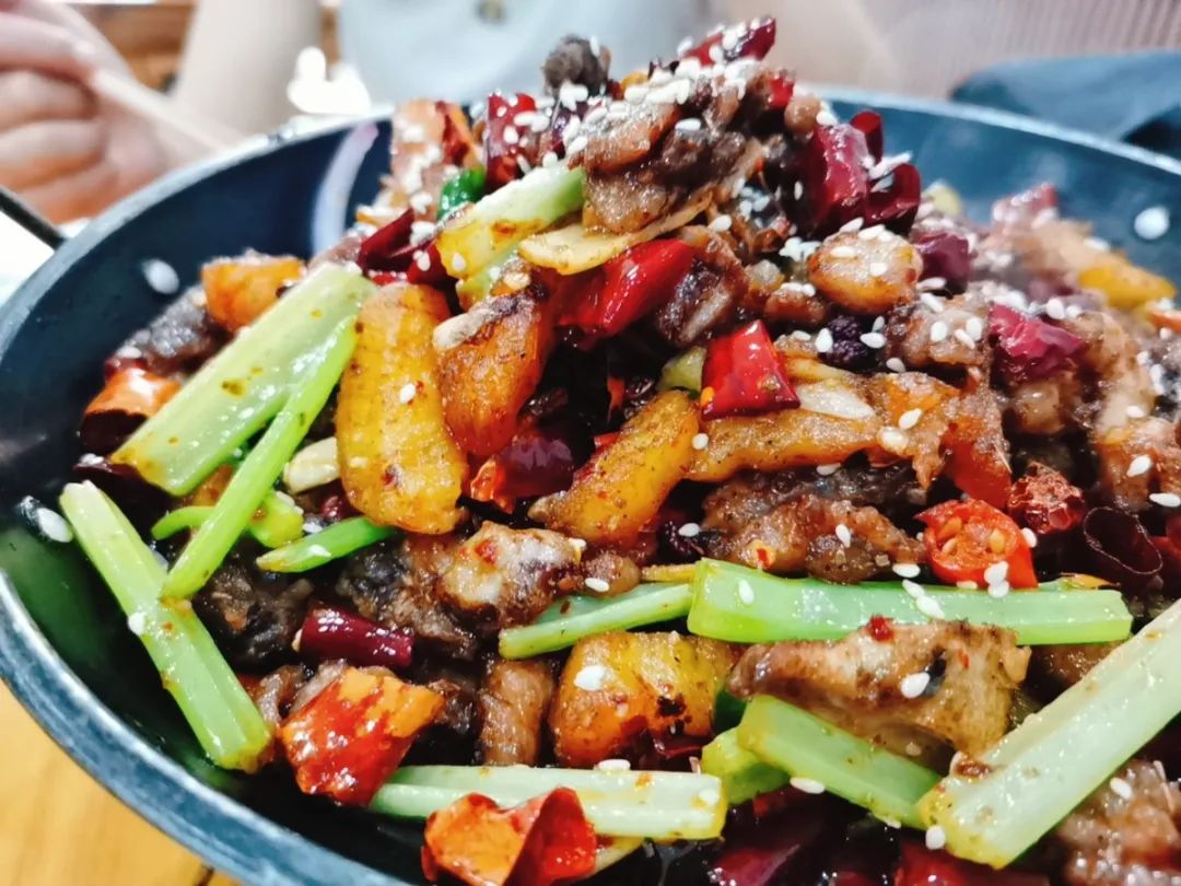 你好，我叫平昌，这是我的最新简历