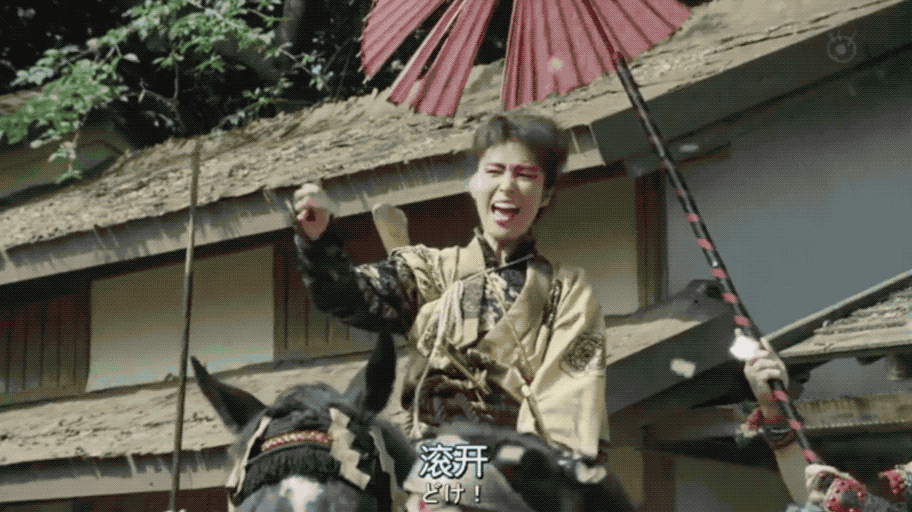 宝冢歌剧团的传奇男役，又A又飒，被称为日本女性独身最后的堡垒