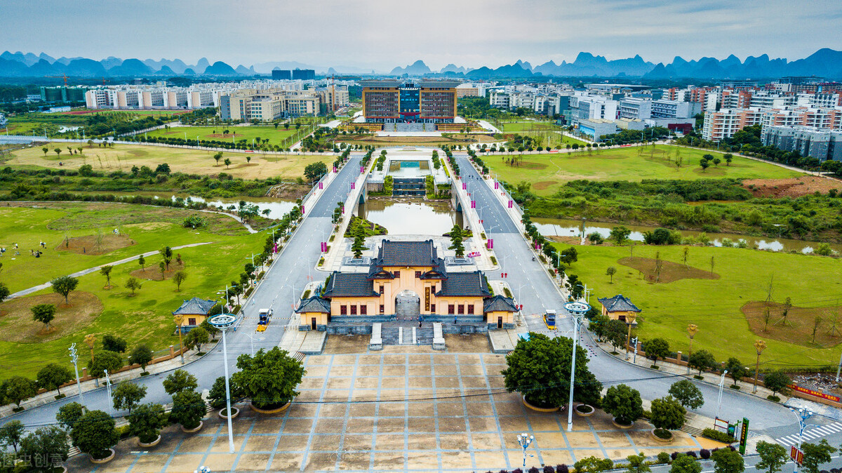 2017年高考比去年难吗（高考比考研难）