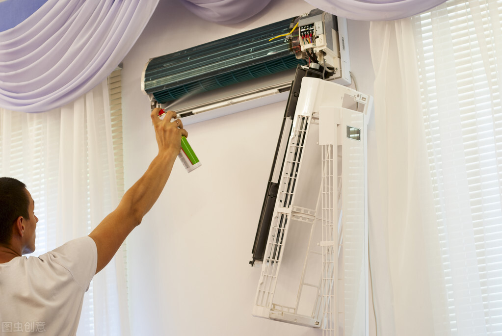 家电维修师傅的这些做法,是拼多多式套路多赚钱,还是诚信服务?