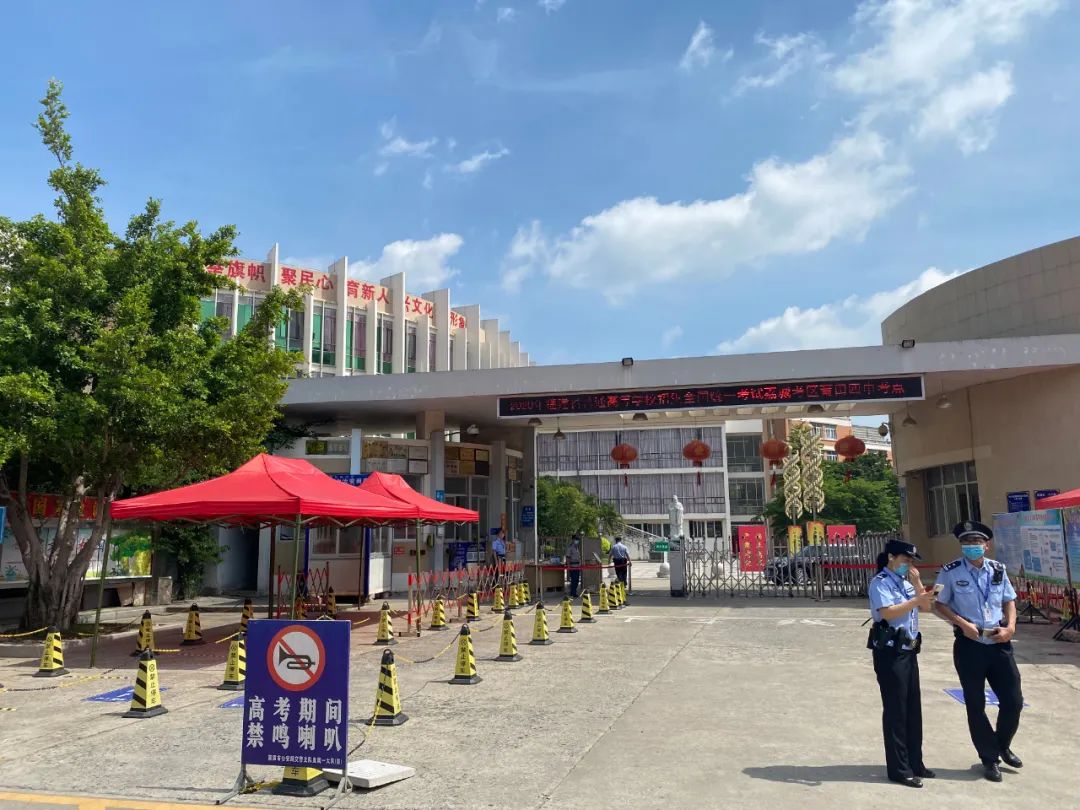 刚刚，第一个高考考生出来了！莆田一中、二中、四中、五中