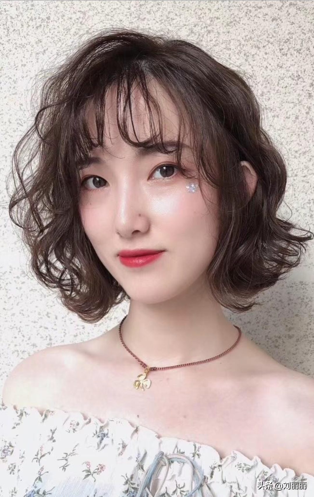 最洋气烫发20款，蓬松时尚显发量，适合头发细软少的女性