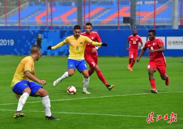 巴西法国意外落败，军运会足球赛首日亚洲男队全线飘红