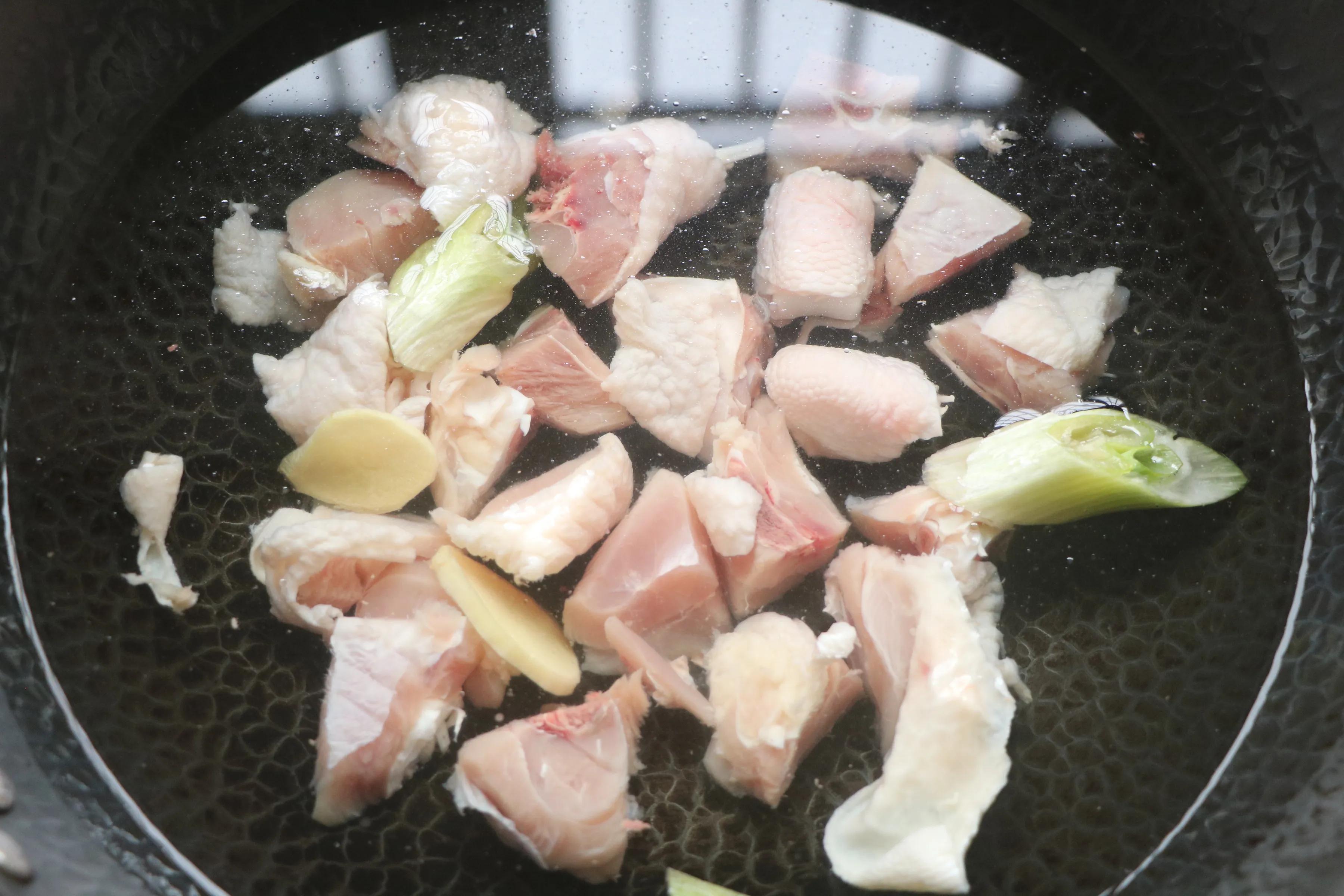 燉雞腿,燉雞腿怎么燉才好吃又簡(jiǎn)單