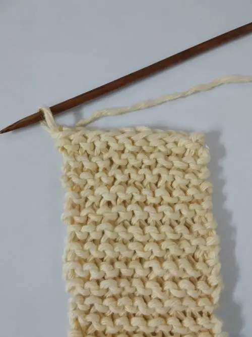 粗毛线手工编织围巾教程，简单美观，高清图解说明