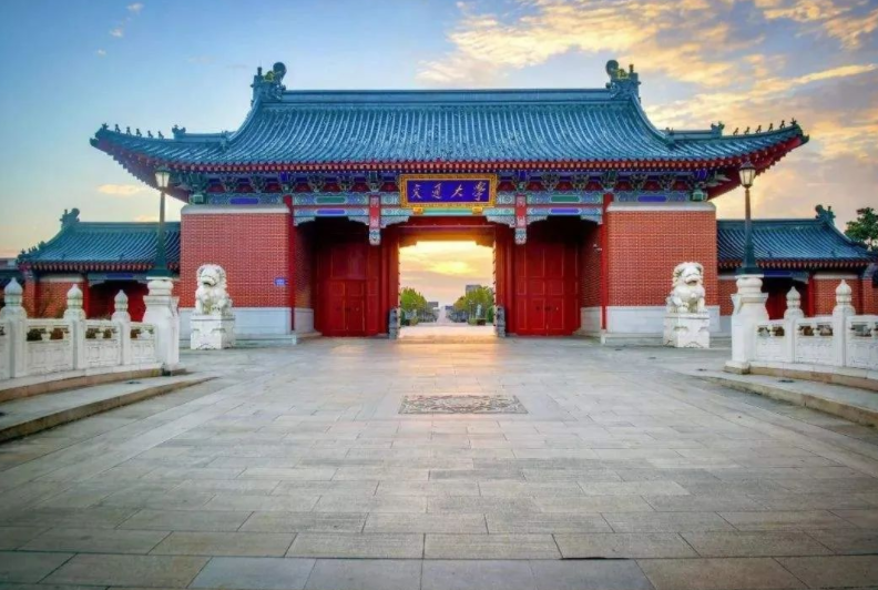 2021我国大学“百强”排行榜，榜首毫无悬念，复旦可惜无缘前三