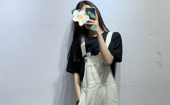 南京女大学生遭男友杀害，背后的原因细思极恐，父亲身份不简单