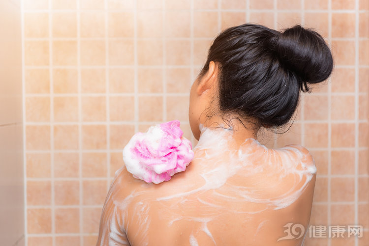 辟谣丨内裤总是湿湿的，是得了妇科病吗？医生：3种情况下很正常