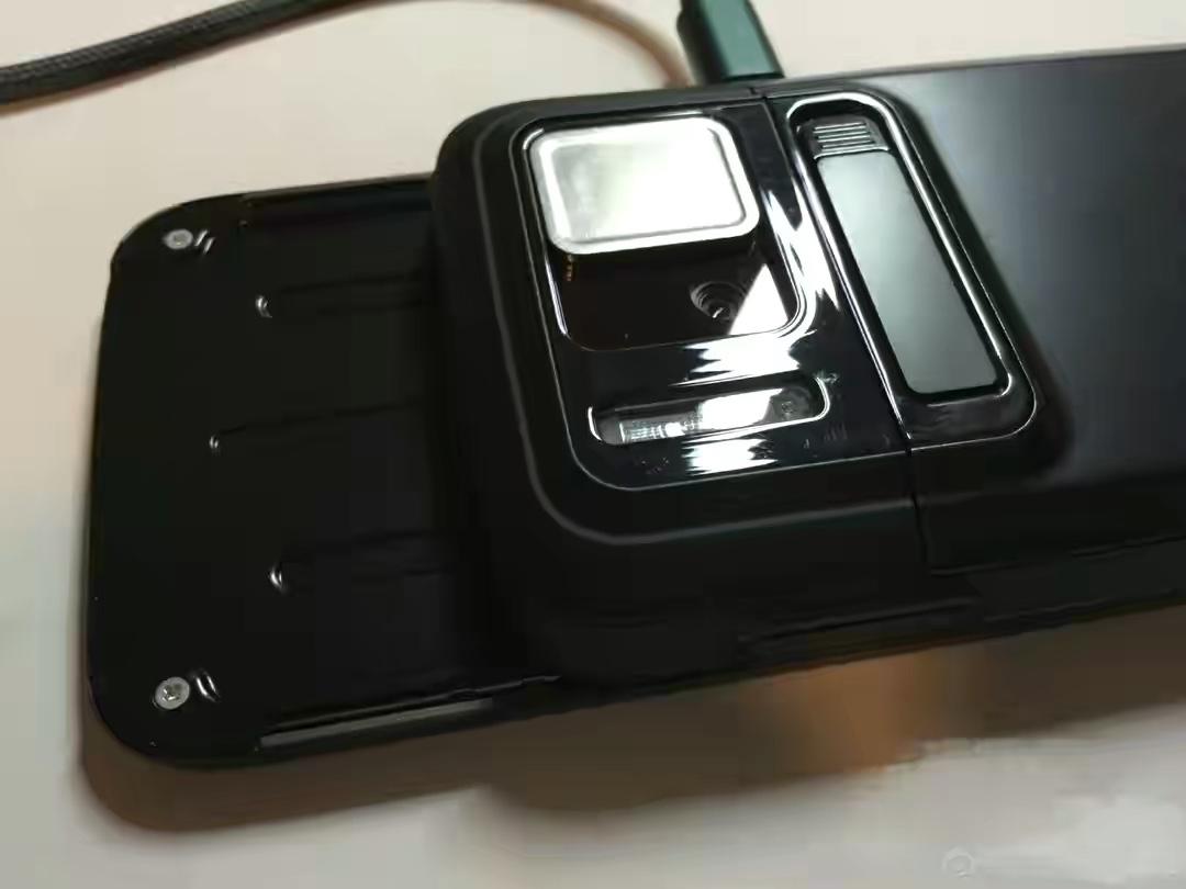 传说中的诺基亚n87真机现身,时隔十年,如今还值6千