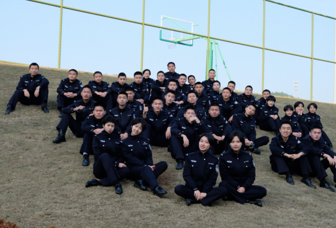 浙江省这所二本“很牛逼”，90%毕业生能成公务员，就是鲜有人知