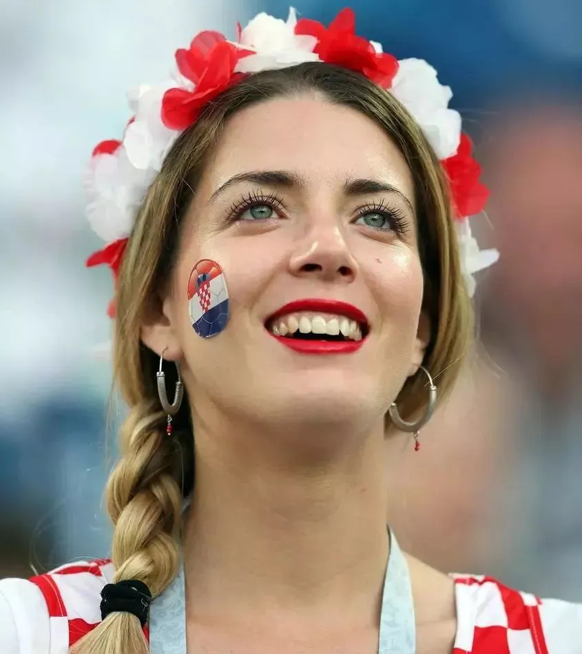 如果一个国家，只靠宗教治理是什么体验？