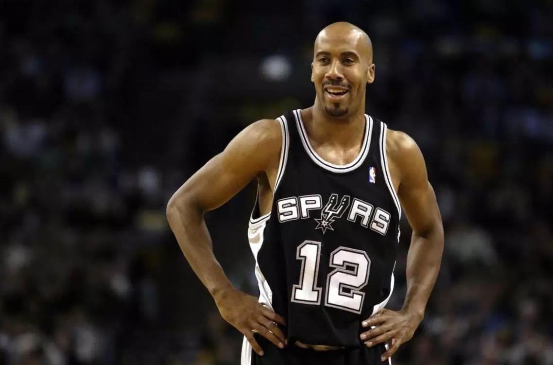 nba五大惡漢有哪些（隊(duì)友愛死對(duì)手恨死！盤點(diǎn)NBA最著名的十大惡漢：前三名無爭議）