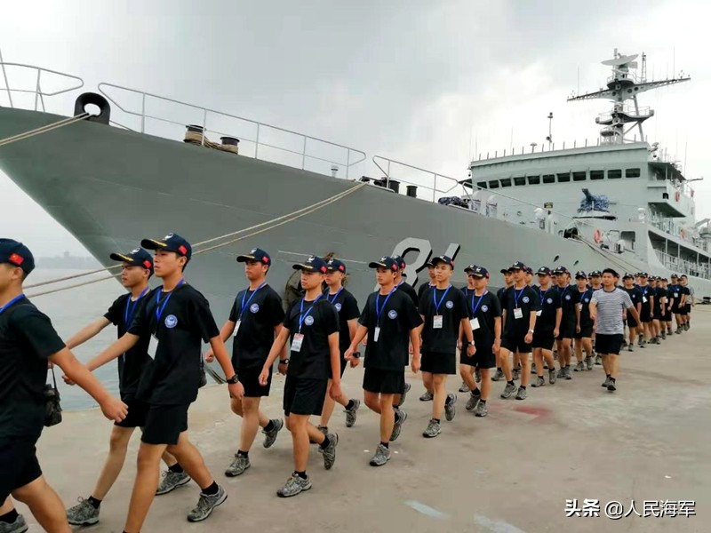 全国14所青少年航校，看海军如何对雏鹰进行超前定向培养