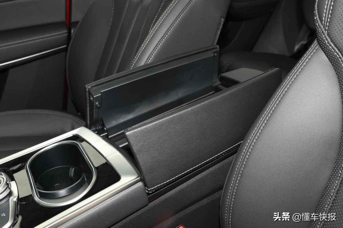 14万元可入手的48V轻混家用SUV，福特领界S智领轻混型解析