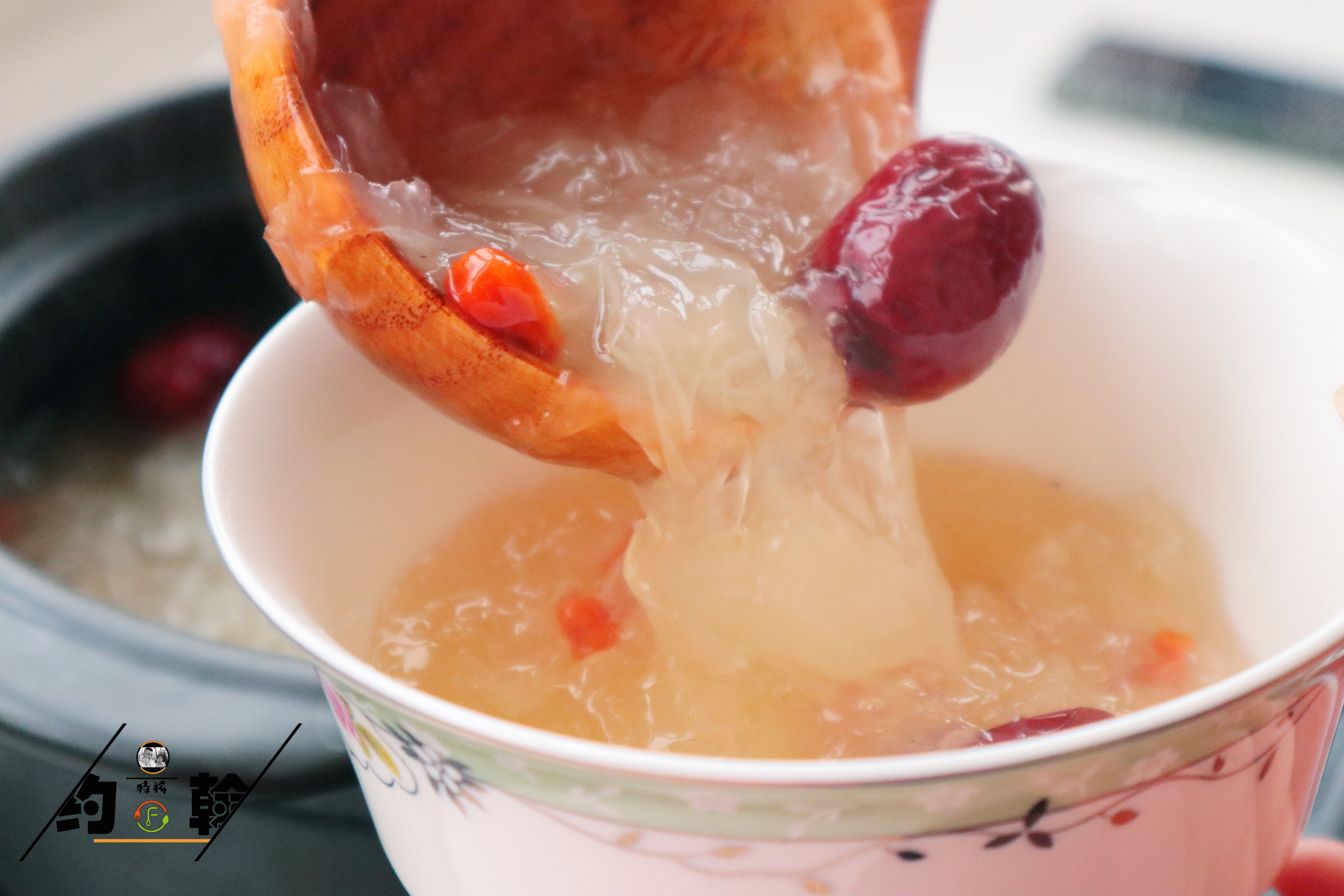 煮银耳，别乱加水，牢记“3忌5步骤”，20分钟出胶，黏稠好喝