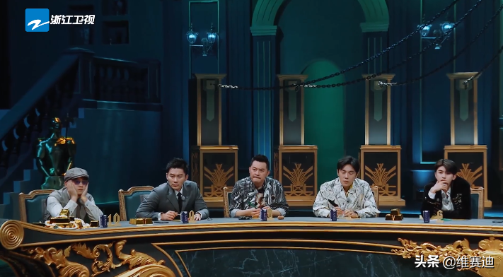 奔跑吧第九季免費觀看（《奔跑吧9》上演最刺激奪寶行動 當堂對峙斗智斗勇太刺激了）