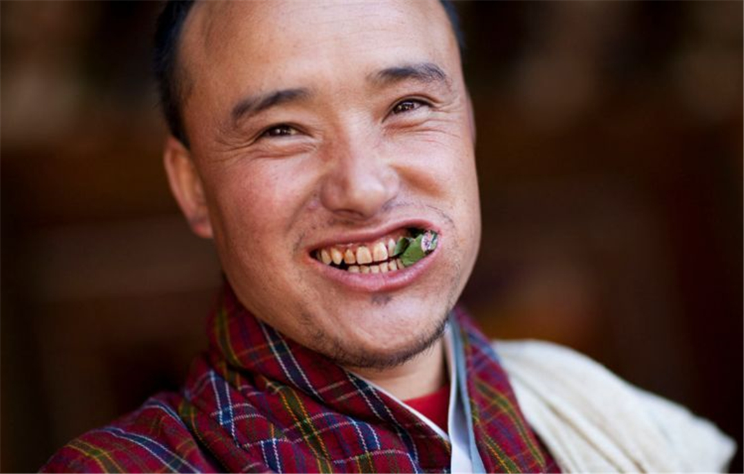 槟榔嚼多久吐掉(嚼槟榔嚼多久) - 风集网