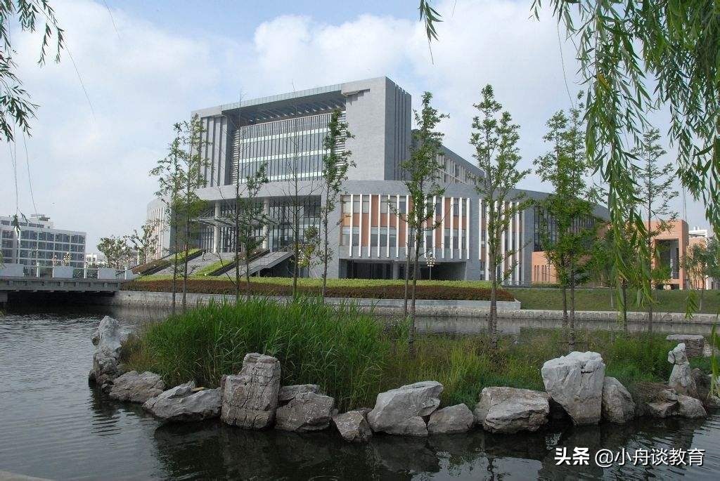 江苏14所二本大学排名（含特色专业、19年分数线，可收藏）