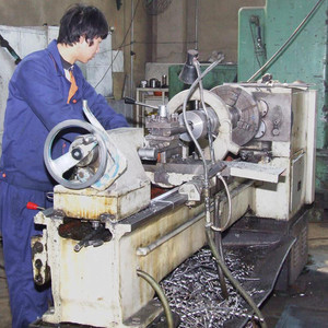 车工是干什么工作的(车工的技术水品要求)