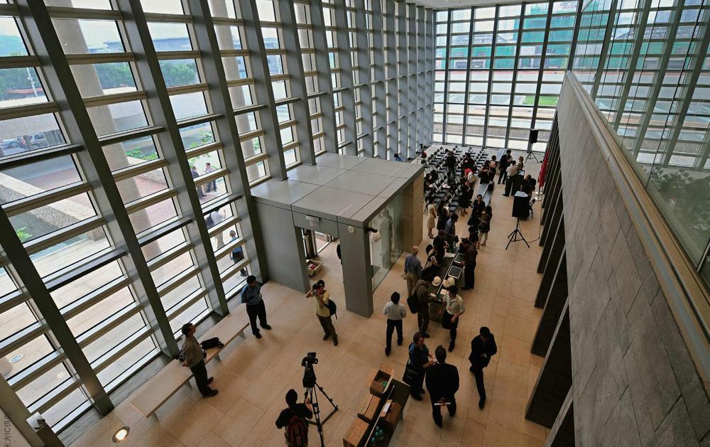 大概很少有人知道,fbi(美国联邦调查局)在北京设有办事处,并且办公