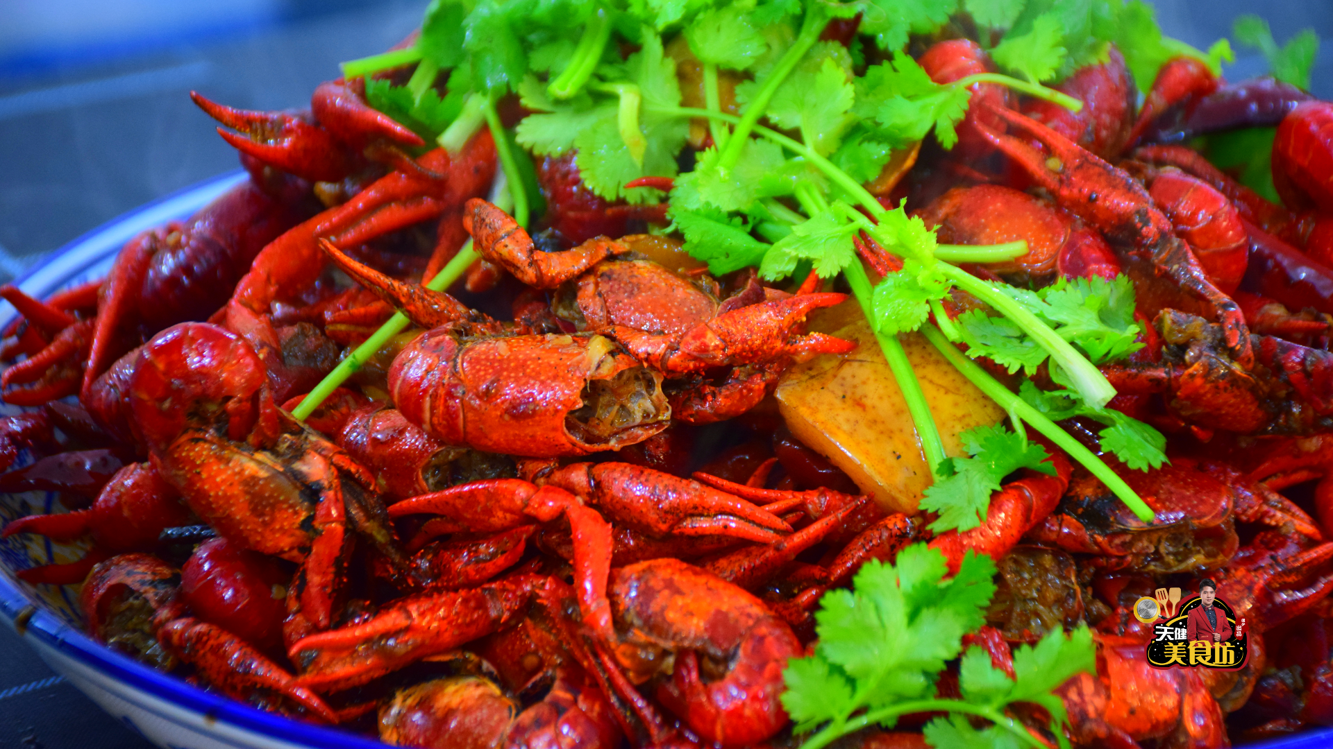 龙虾啤酒不过瘾(啤酒小龙虾最好吃的家庭做法,简单美味又解馋,看看你