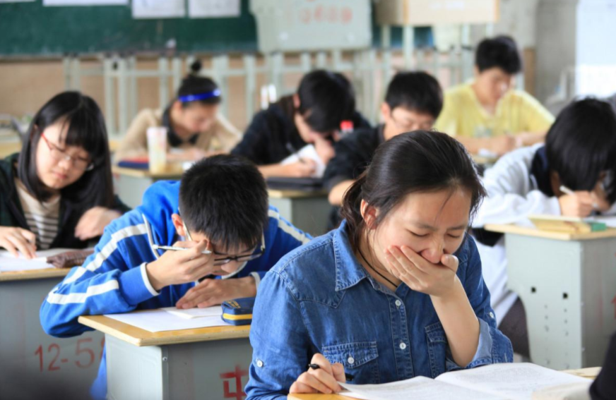 高考前的3次模拟考未过400分，考本科还有望吗？听听班主任的回答