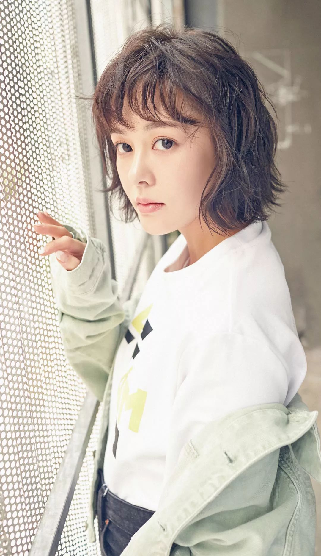 刘一含个人资料 刘一含演员 - 星星快文