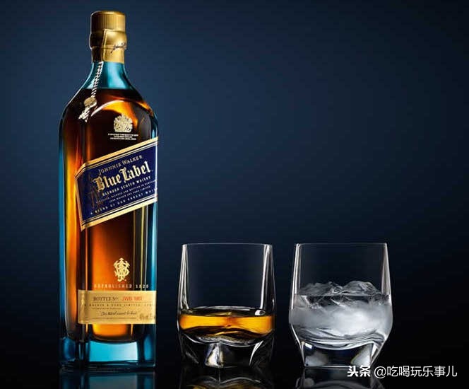 酒吧里常说的“红方、黑方、蓝方”，到底是什么？