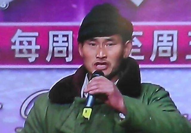 大衣哥怎么出名的（“大衣哥”朱之文艰辛成名史）