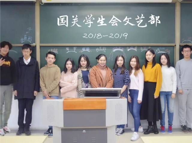 大学新生要不要进“学生会”，好处多还是坏处多，大四学姐告诉你