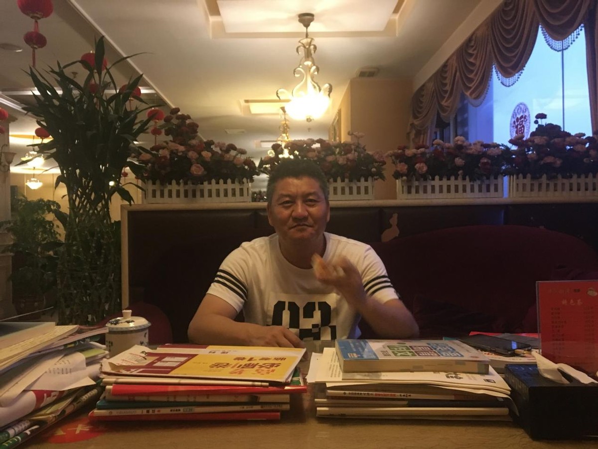 “高考钉子户”25年高考史：不是所有的梦想都值得坚持