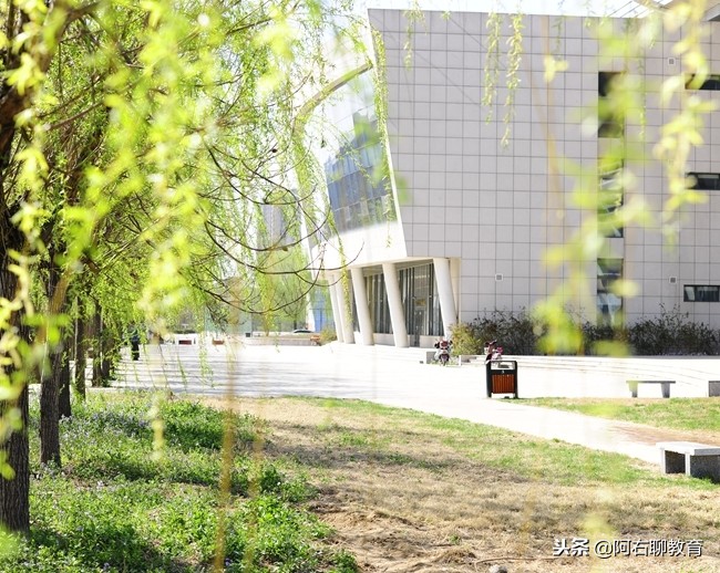 燕京理工学院怎么样（距天安门仅有38公里的大学）