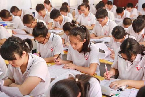 高考招生有“内部指标”，花钱就可买到名额？教育部正式回应来了