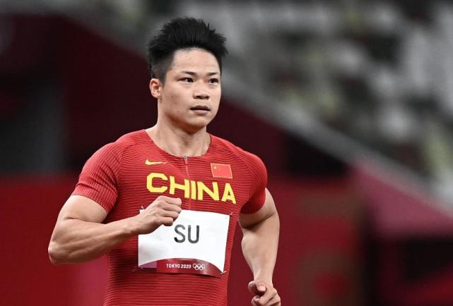 男子100米决赛时间（苏炳添携9秒83再冲金！21：50，CCTV5直播：男子4×100米接力决赛）