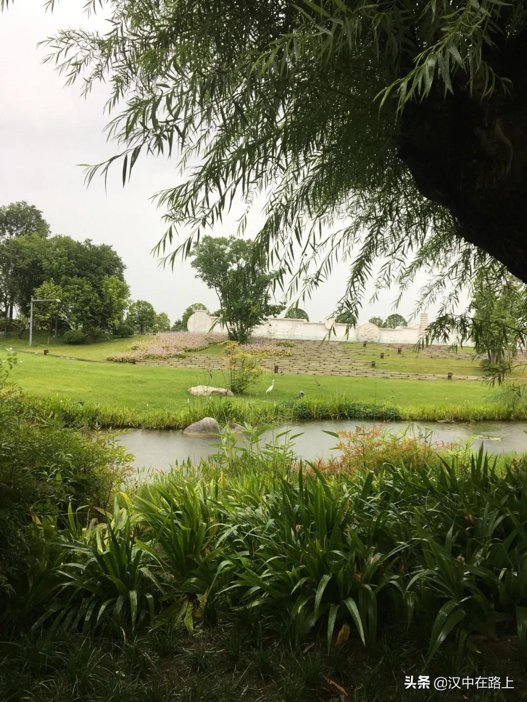 那些飘落在汉中的蒙蒙细雨，唯美了整个夏天