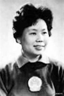 乒乓球大滿貫得主名單</h2>

<p>　　但是，在乒乓球項目進入到奧運會之前，那時候的全滿貫指的是能夠在世乒賽中包攬單打、雙打、混雙和團體賽事的所有，就可以稱為世乒賽全滿貫了。</p>

名單<p>　　能夠獲得世乒賽全滿貫的人，也同樣是非常了不起的成就，事實上，能夠成就世乒賽全滿貫的人也是屈指可數。</p>

<p>　　今天，我們就來盤點一下世乒賽全滿貫獲得者：</p>

<p>　　一、林慧卿。</p>

<p>　　<img alt=