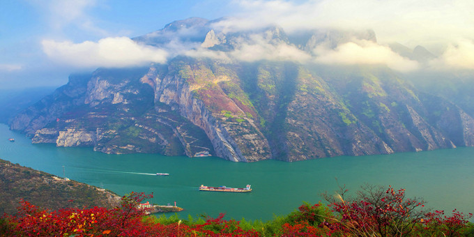 长江三峡分别指什么源头在哪里(让你全方位的认识长江三峡，最全面的攻略)