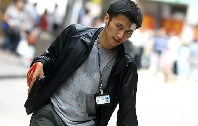 一部《证人》缔造7个影帝奖,那一年谢霆锋28岁,张家辉41岁