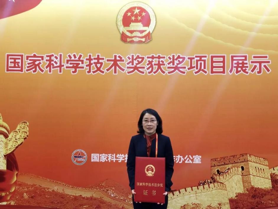 开创“第一”，在“抗新冠病毒”有重大发现！华东理工大学以