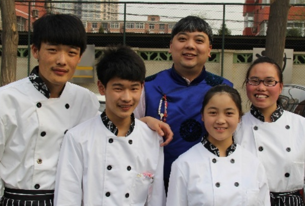 安徽一高中违规招生，清退500多名复读生，学生们将要何去何从