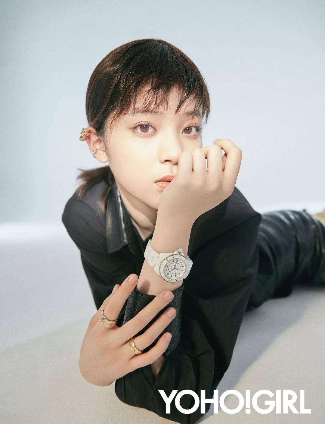 欧阳娜娜的大学暑假如何度过？「19岁不是给自己放假的年龄」