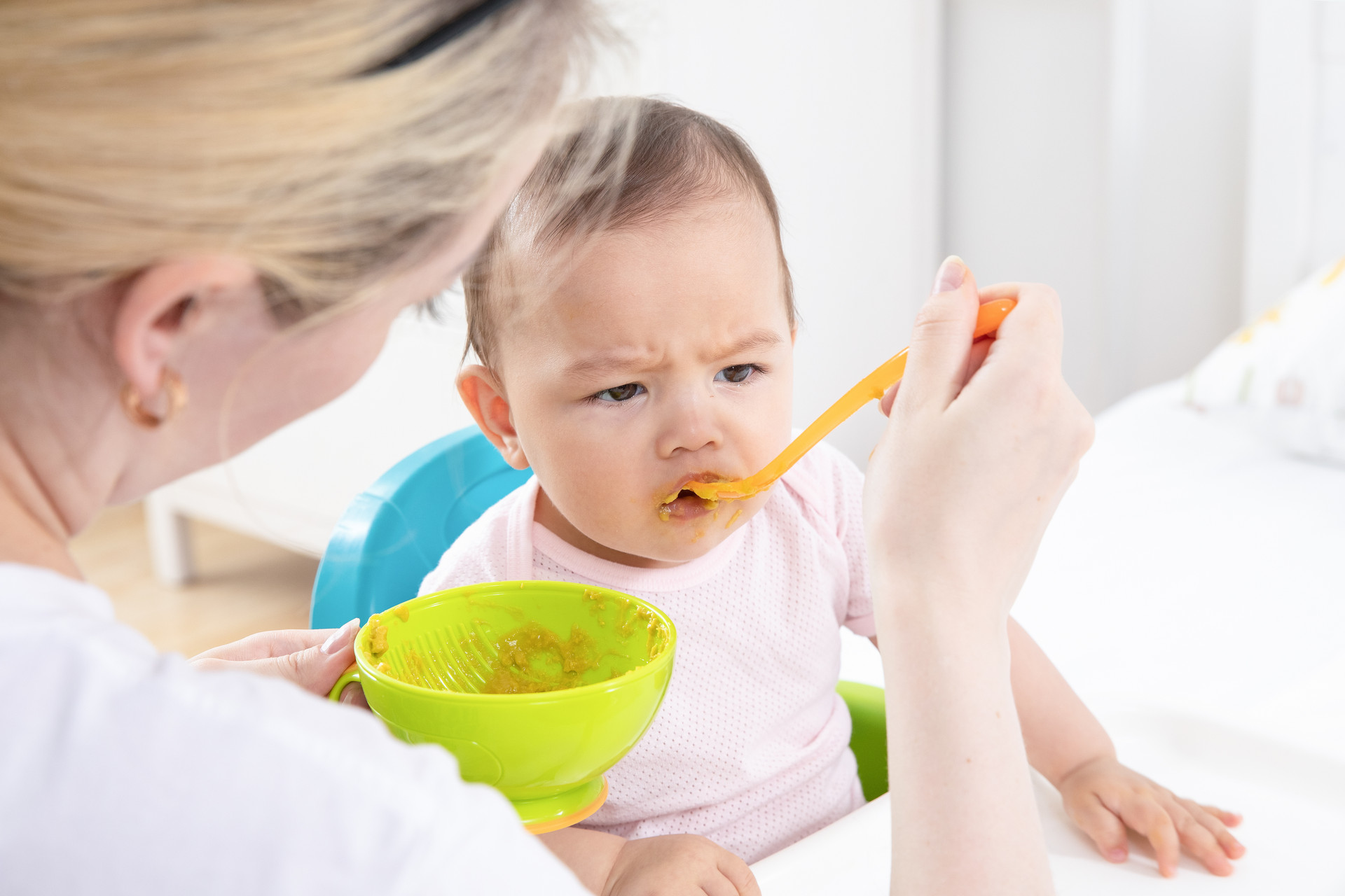 宝宝几时喝水？每天喝多少？怎么喝健康？一份孩子喝水秘籍送给你