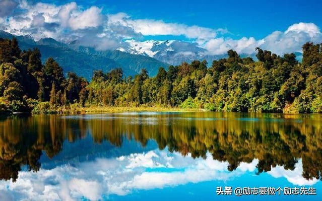 凡事留有余地，别人有路可走，自己亦能进退自如