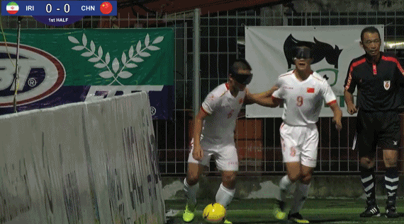 向中国盲人足球队致敬(六夺亚洲杯冠军的国足，让我们致敬中国盲人足球队的勇士们)