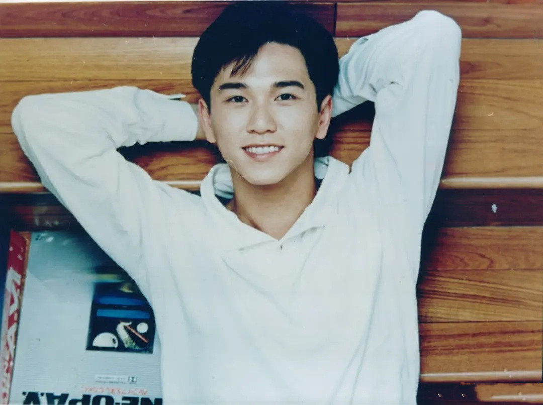 天地情缘温兆伦(绝了!要说见一个爱一个,温兆伦才是"鼻祖")