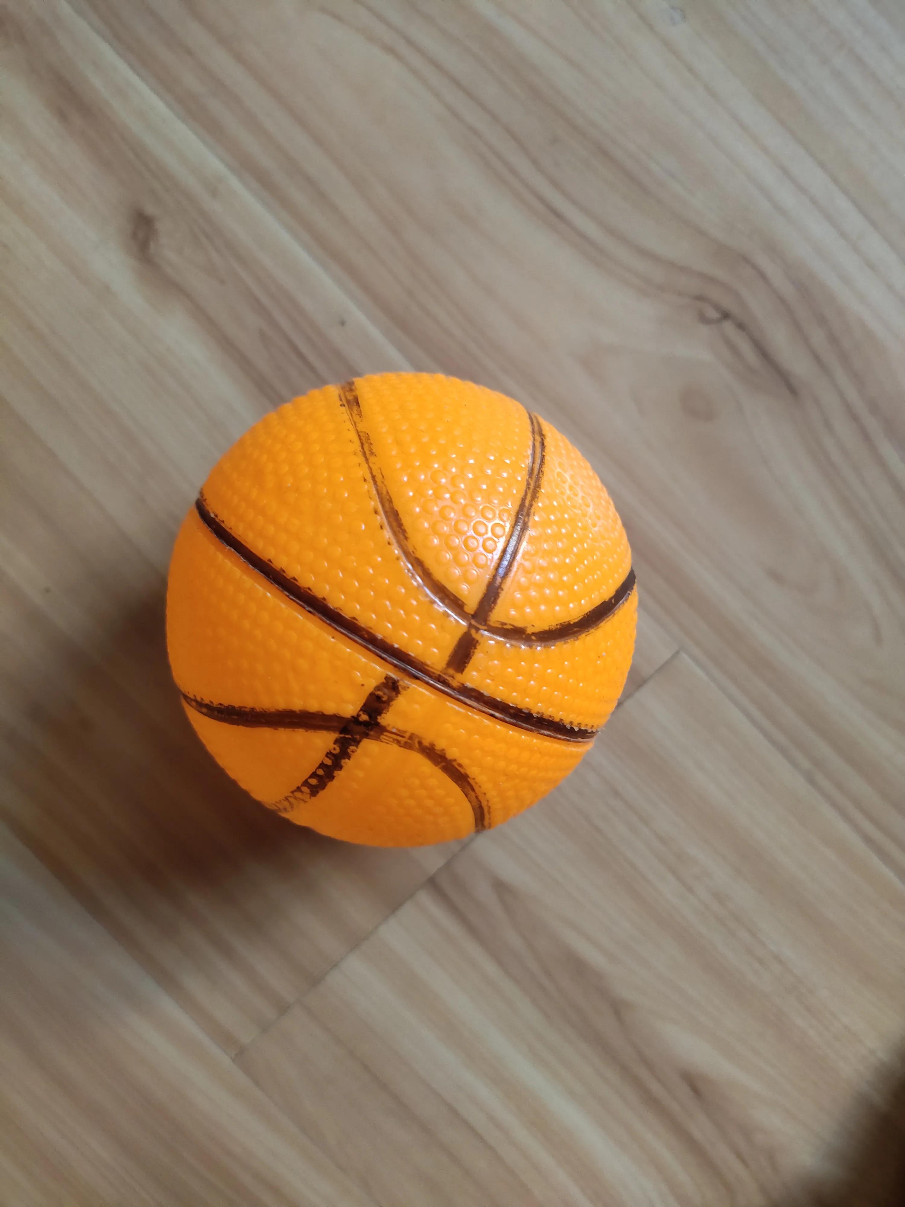 足球的打气筒能给篮球打气吗(篮球里的6个高考物理模型赏析)